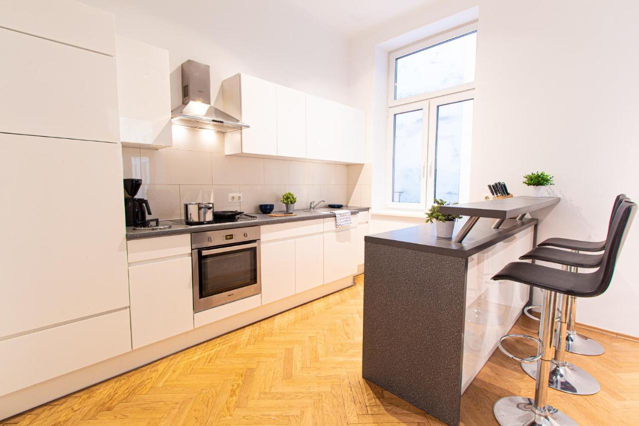 וינה Apartment Lindengasse מראה חיצוני תמונה